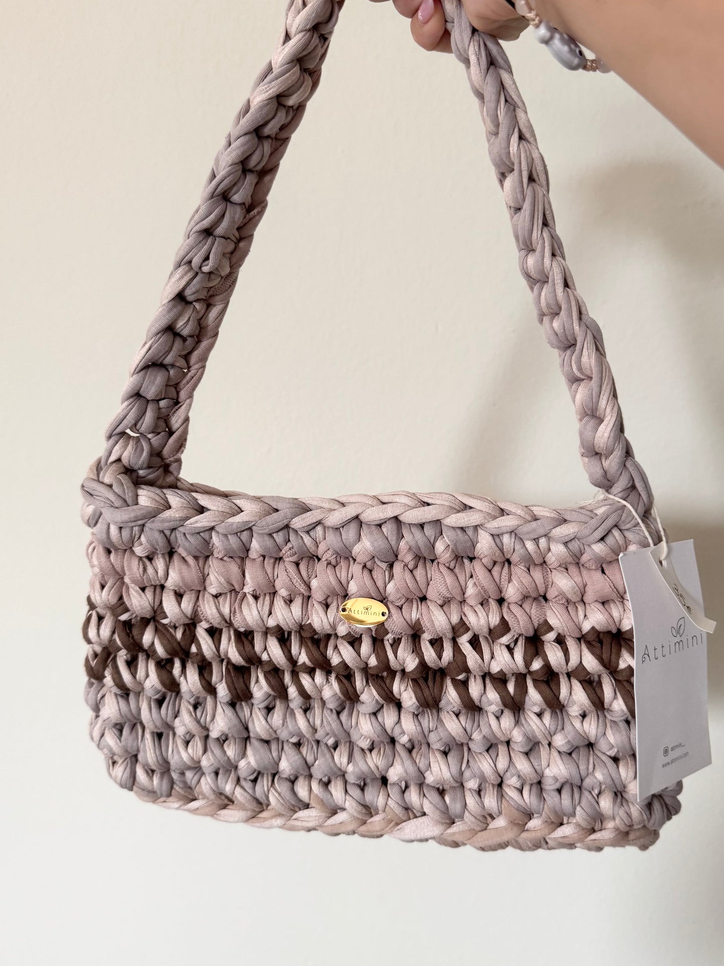 Borsa a spalla fatta a mano