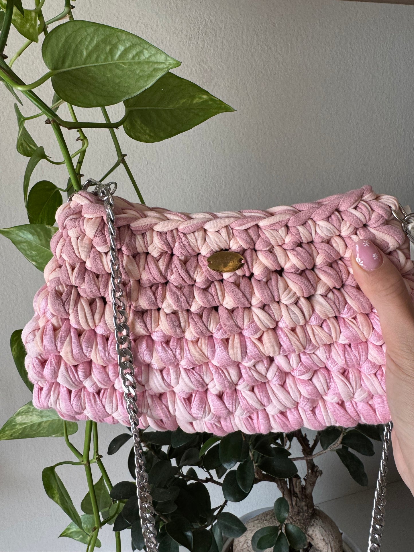 Pochette con tracolla pink